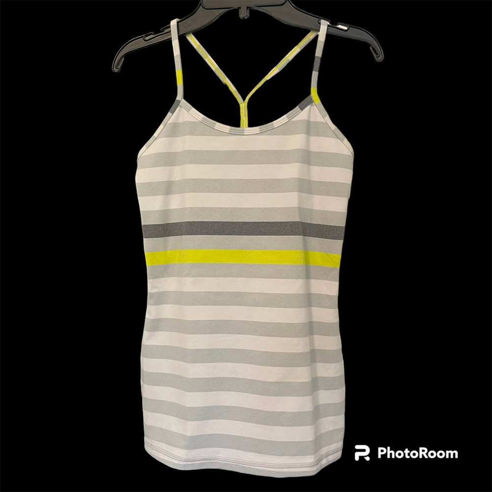Lululemon Women's Power Y Racerback Tank Top w/ Built in Bra Size 4